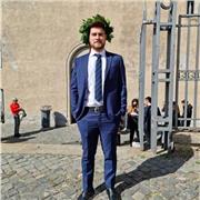 Docente di lettere impartisce ripetizioni di italiano, storia e geografia